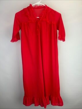 Vintage Shirey Fuchsia Girl’s Size 6X Lace and Ruffles Night Gown RARE